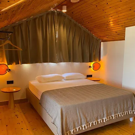 Casa Vagabundo Boutique Hotel *